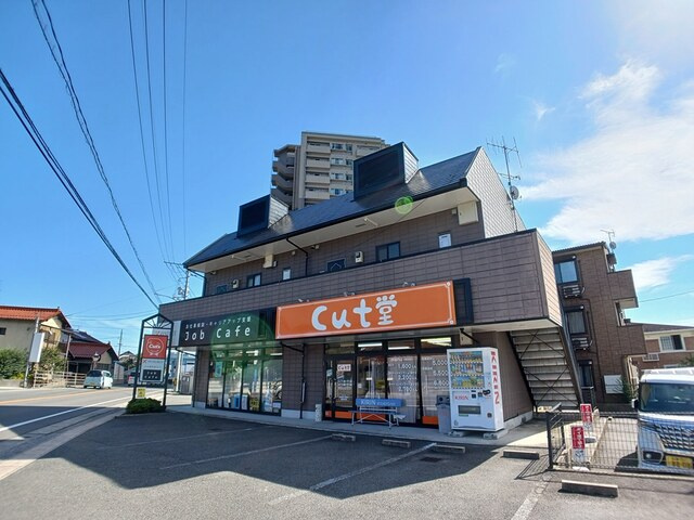 メゾンアベニールの外観