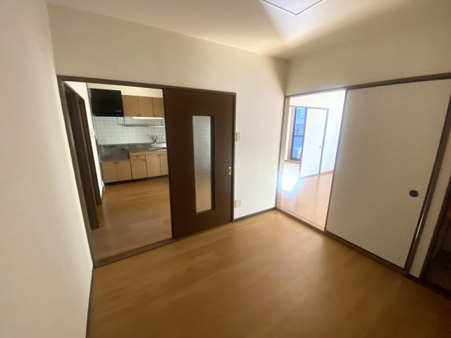 メゾンアベニールの洋室