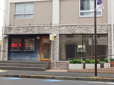 【外観】 | 玉川コーポラス | テナント募集！　1階！　ヨークマート中町店隣り！　用賀中町通り沿い店舗！
