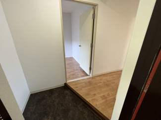 【玄関】 | マーブルコート