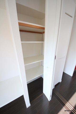 ＫＡＩＳＥＩ梅田　仲介手数料無料の収納