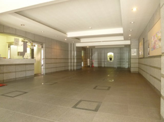 【エントランス】