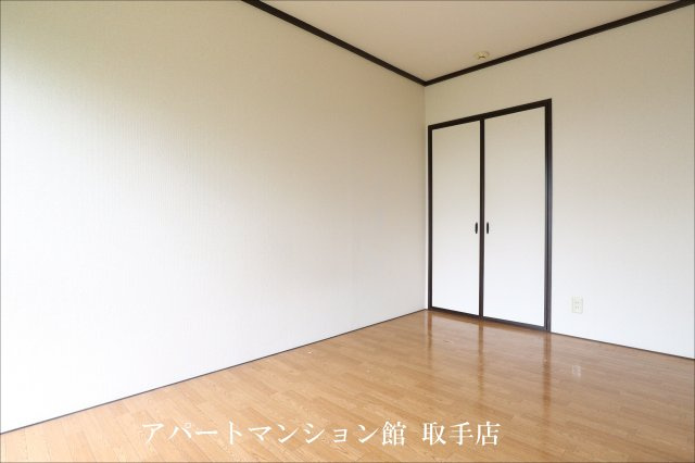 メゾン竹村の居間・リビング