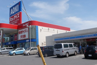 【周辺】 | ＡＯＫＩとローソンまで徒歩1分。真裏辺りの立地です。
近くまで来て分からない場合はお気軽にお電話ください！