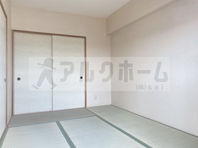 グランドゥール緑ヶ丘の和室