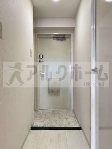グランドゥール緑ヶ丘の玄関