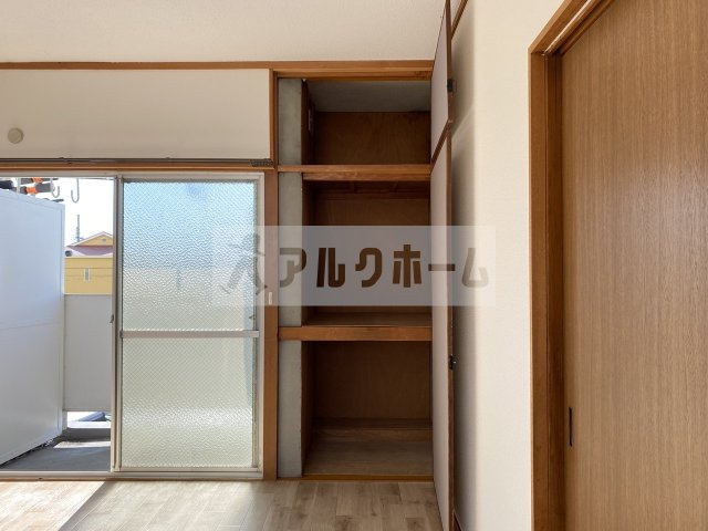 八尾マンションの収納