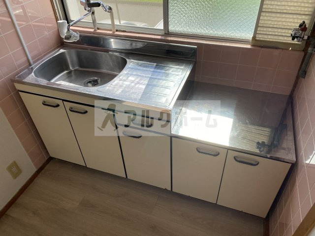 八尾マンションのキッチン