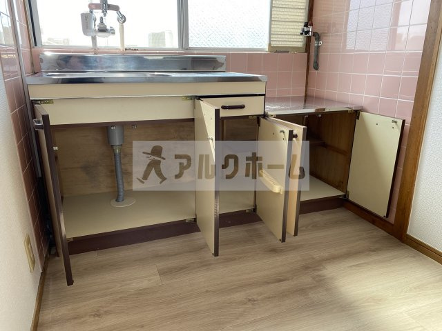 八尾マンションのキッチン