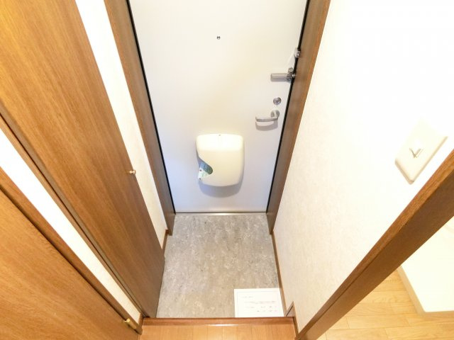 アンプルール光明池の玄関|同物件別部屋イメージ写真