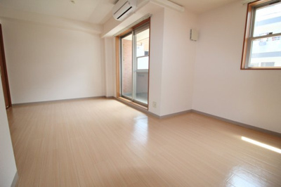 【居間・リビング】 | スプレンダー