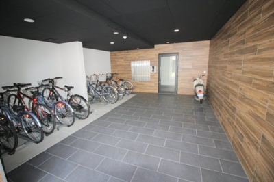 【エントランス】 | Wins Court Hattori