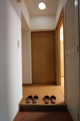 【玄関】 | 第十二ショ－ケ－ビル