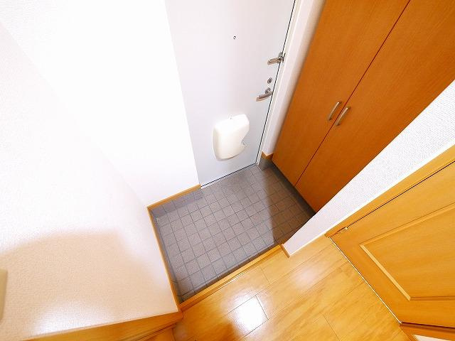 フィオーレの玄関|明るい玄関です
