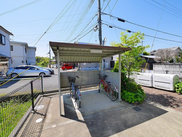フィオーレ|自転車置き場