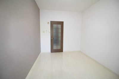 【洋室】 | リアライズ服部