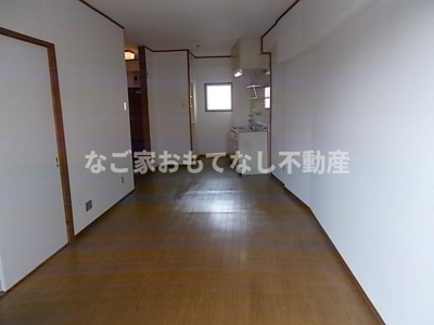 【居間・リビング】 | ロイヤルハイツタニ