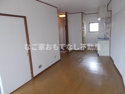 【洋室】 | ロイヤルハイツタニ