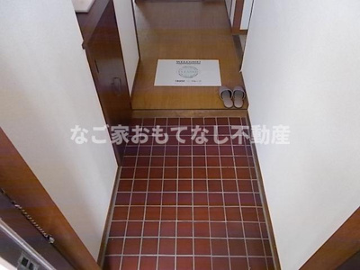 【玄関】 | ロイヤルハイツタニ