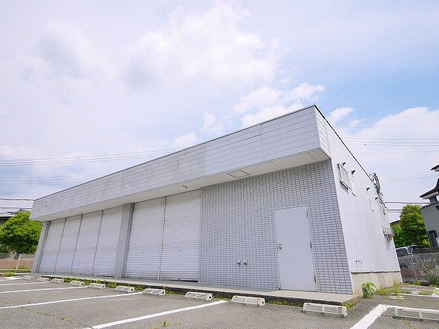 大和小泉町コンビニ跡の外観