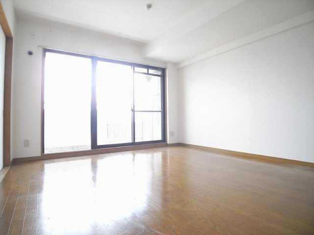 【居間・リビング】 | ＷＥＳＴヒルズ鴻池