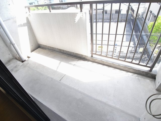 【バルコニー】 | ＷＥＳＴヒルズ鴻池