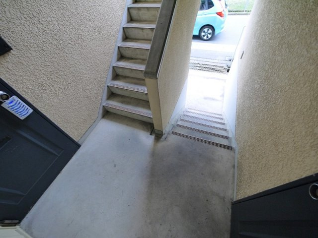 坂田マンションのその他共用部分|共用階段です