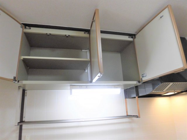 SurplusⅠSky hills　Ａ棟のキッチン