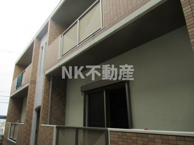 【外観】 | ルネスISHIKIRI（ルネスイシキリ）（石切賃貸） | 落ち着いた雰囲気の外観です