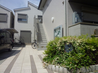 【エントランス】 | 毎日通るエントランスはこのようになっています