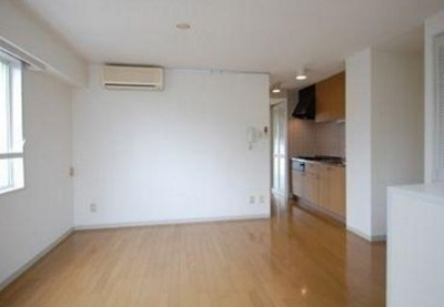 【内装】 | 中澤コート