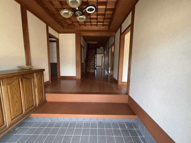 【玄関】