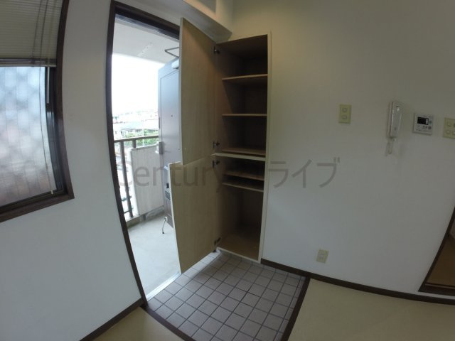 【玄関】 | メゾンイン宝塚