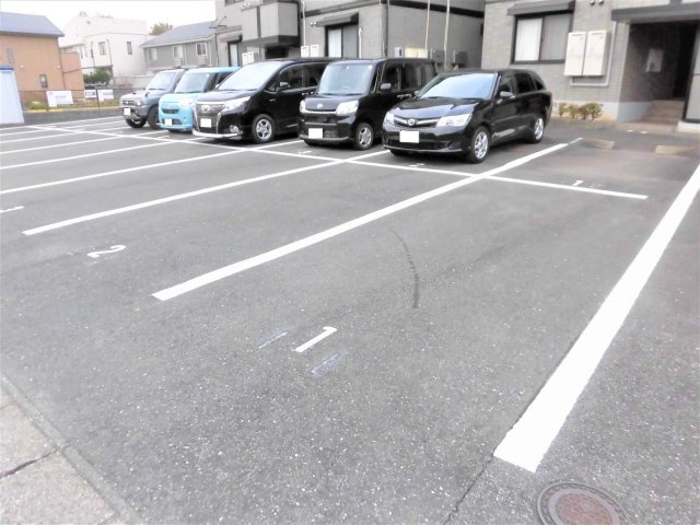 セジュール波須Aの駐車場