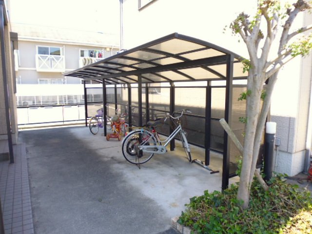 プルーリオンＡのその他共用部分|駐輪場