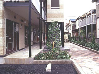 【エントランス】 | アークソレイユ