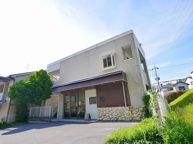 シャルマン白庭