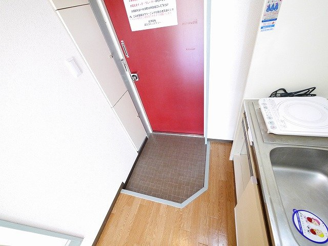 シャンテムーランのその他|キッチン周りは広々としてます