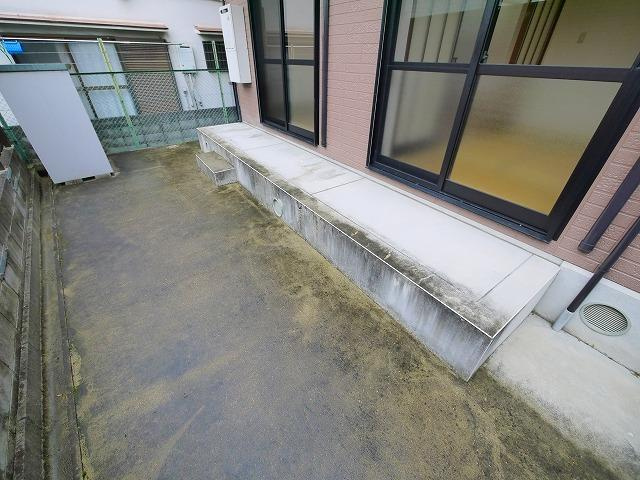 クレールＮの庭|簡単な家庭菜園も楽しめるお庭です