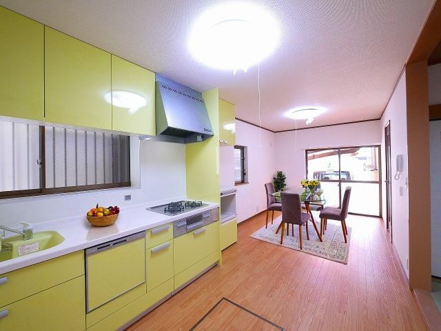 奈良市恋の窪戸建の居間・リビング|CGで家具等を配置したもので家具等は含まれません