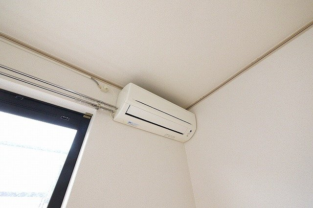 エステートピアＶハヤノＩＩＩの設備|嬉しいエアコン完備物件です
