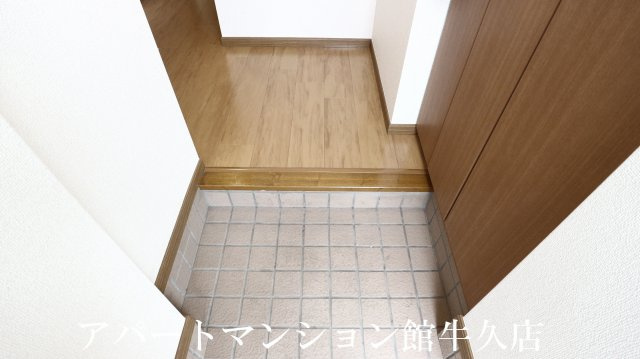 フラールの玄関