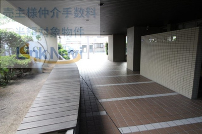 【エントランス】 | ファミール福島 | 落ち着いたエントランスです