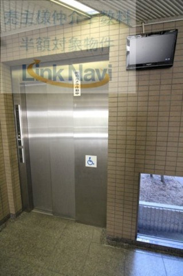 【エントランス】 | ファミール福島 | ゆとりのあるエントランスです