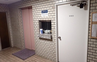 【エントランス】