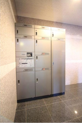 セコンダリオグリチーネのその他共用部分