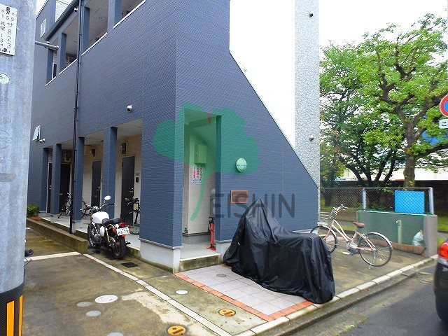 クリスタルガーデンのエントランス