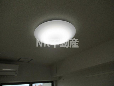 【その他】 | ル・クール（河内花園賃貸） | 照明付きです