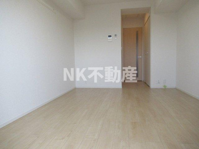 【居間・リビング】 | ル・クール（河内花園賃貸） | 綺麗な洋室です