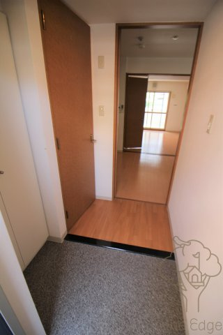 ビバーチェ鷺洲の玄関